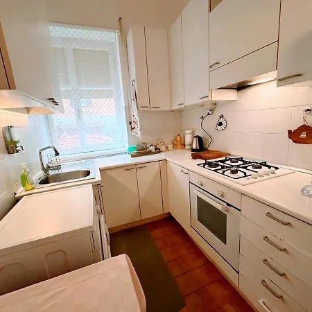Bright Terrace Close To Vatican Apartment *